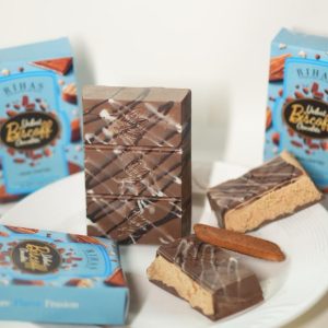 Dubai's Viral Velvet Biscoff Kunafa Chocolate Bar