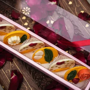 L'Amour Mendiants Symphony Box